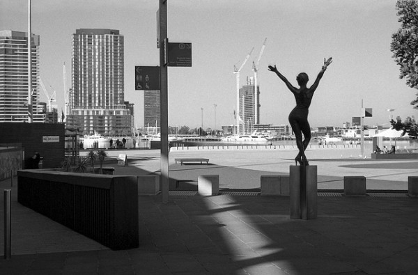 Statue of Kylie Minogue at Docklands, Melbourne (Flickr).