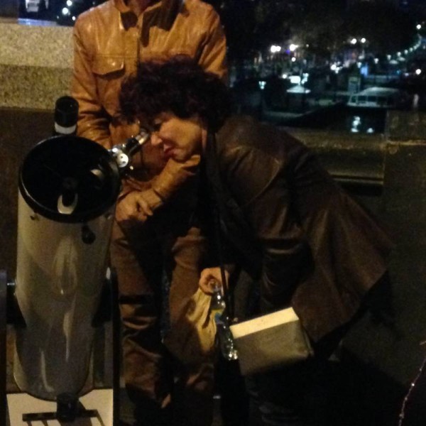 Ruby Wax in Melbourne, Australia, viewing the eclipse (Pirkis).