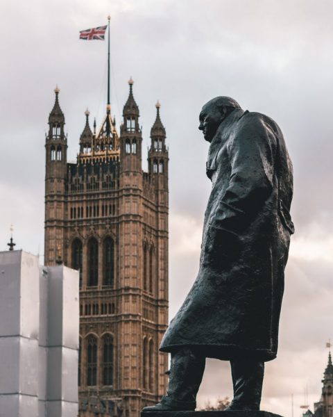 Picture of a statue of Sir Winston Churchill